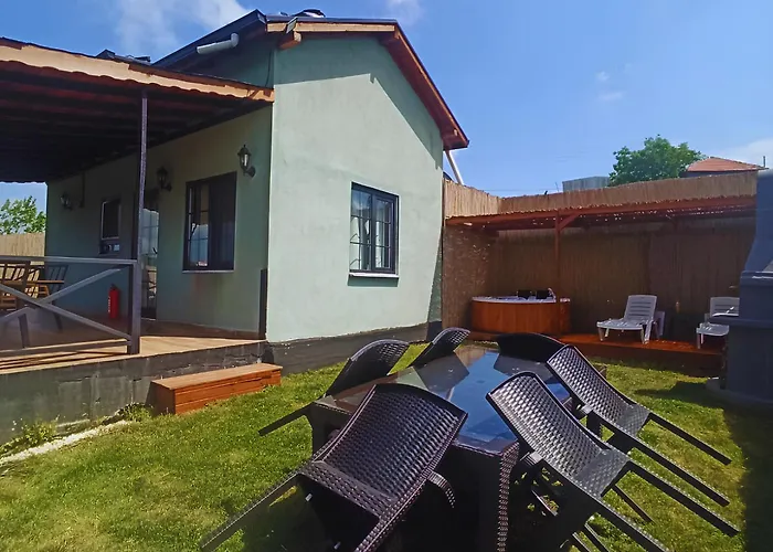 بيت للعطل Deva Garden Tiny House Yukarı Kocaali